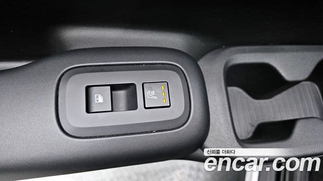Hyundai Santa Fe 2023 — Фото 18/20