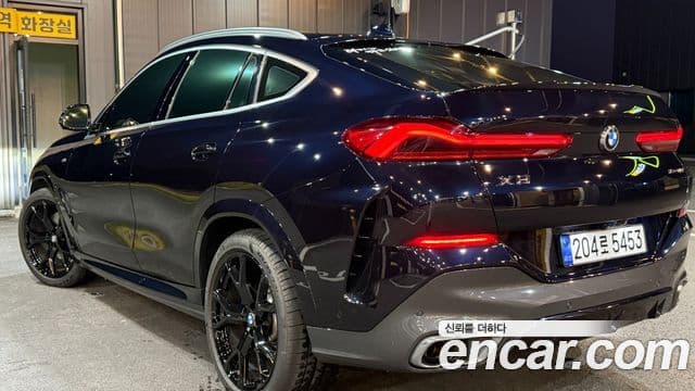 BMW X6 2021 — Şəkil 9/20