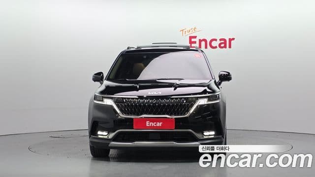 Kia Carnival 2021 — ფოტო 3/20