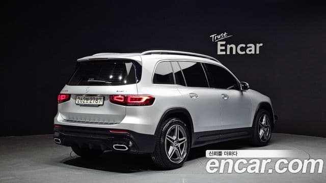 Mercedes-Benz GLB-Class 2020 — Şəkil 2/20