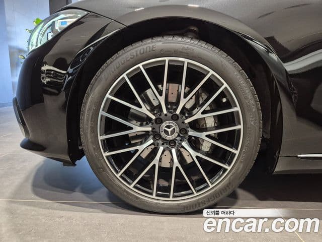 Mercedes-Benz S-Class 2025 — ფოტო 4/20