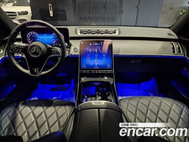 Mercedes-Benz S-Class 2025 — ფოტო 10/20
