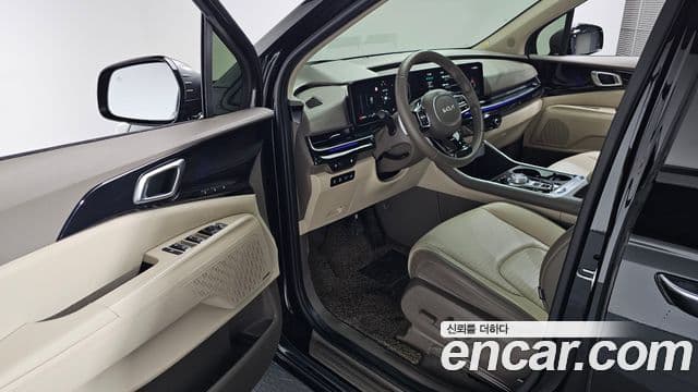 Kia Carnival 2024 — Şəkil 11/20