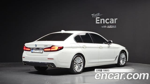 BMW 5 Series 2020 — Şəkil 1/20
