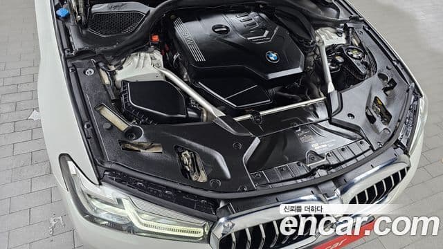 BMW 5 Series 2020 — Şəkil 5/20