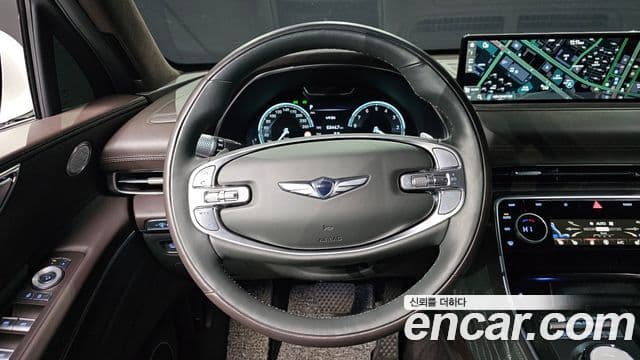 Genesis GV80 2022 — ფოტო 13/20