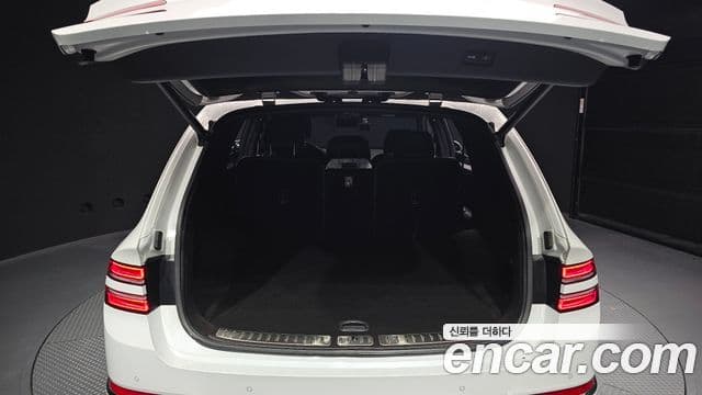 Genesis GV80 2022 — ფოტო 20/20