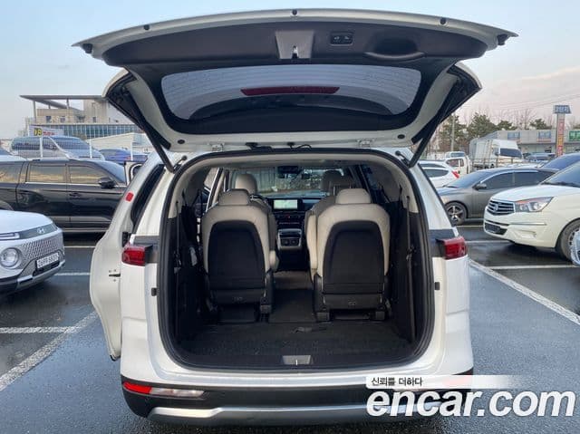 Kia Carnival 2020 — Şəkil 14/20