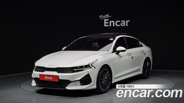 Kia K5 2022 — Şəkil 1/20
