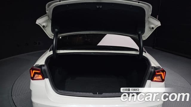 Kia K5 2022 — Şəkil 20/20