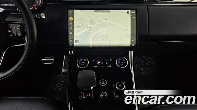 Land Rover Range Rover Sport 2023 — Фото 14/20