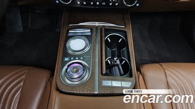 Genesis G80 2020 — Photo 15/20