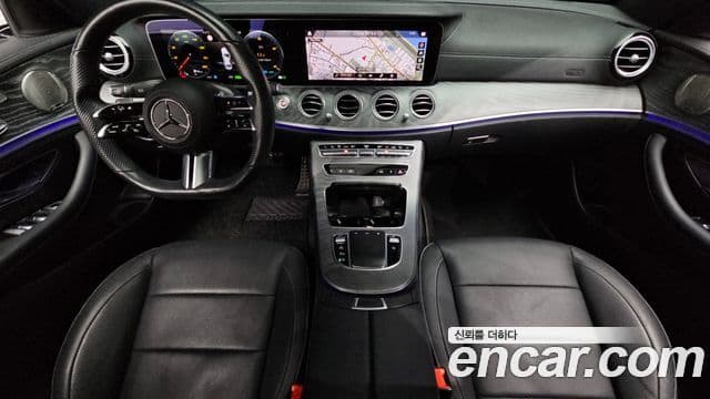 Mercedes-Benz E-Class 2022 — ფოტო 10/20