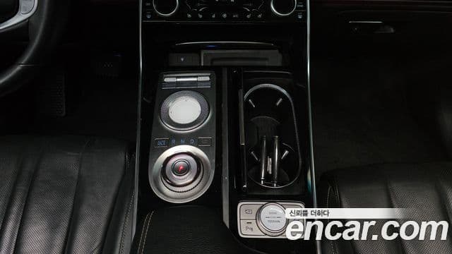 Genesis GV80 2020 — Şəkil 9/20