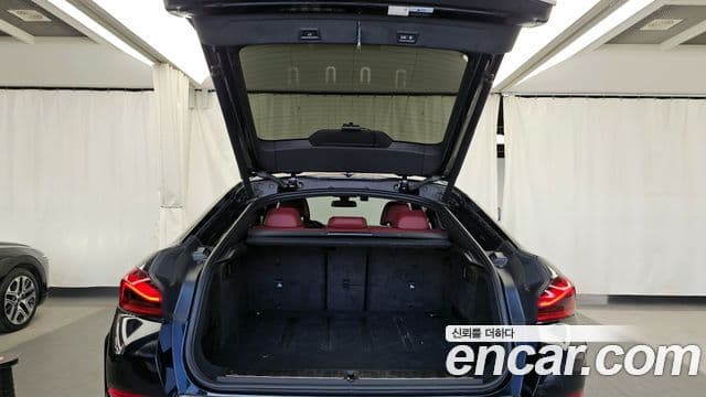 BMW X6 2021 — Photo 9/20