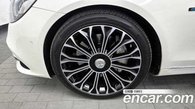 Mercedes-Benz S-Class 2020 — ფოტო 1/20