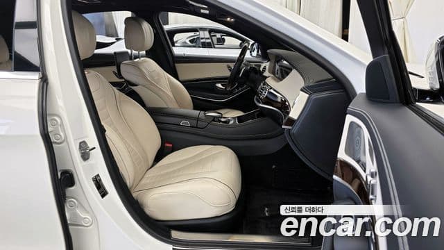 Mercedes-Benz S-Class 2020 — ფოტო 17/20