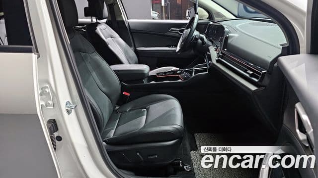 Kia Sportage 2023 — Şəkil 10/20