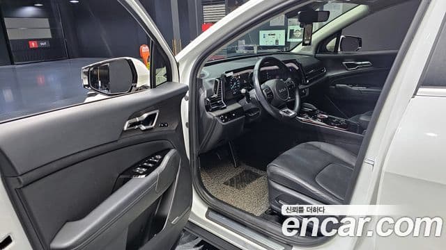 Kia Sportage 2023 — Şəkil 11/20