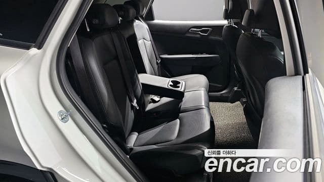 Kia Sportage 2023 — Şəkil 12/20