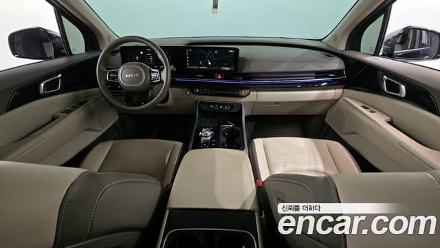 Kia Carnival 2024 — Şəkil 7/20