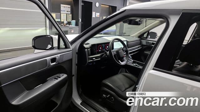 Hyundai Santa Fe 2024 — ფოტო 13/20