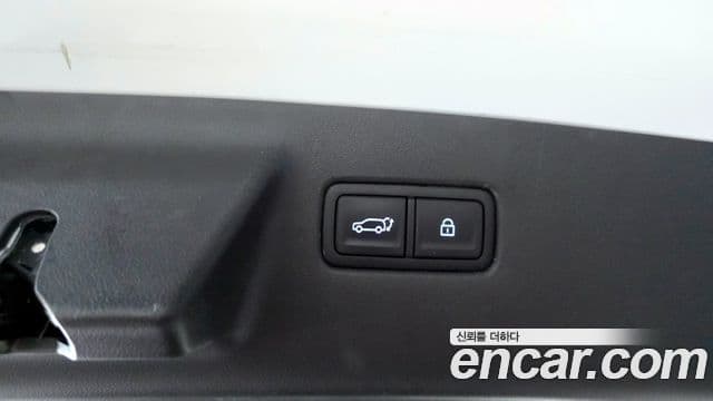 Hyundai Santa Fe 2024 — ფოტო 2/20