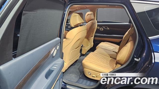 Genesis GV80 2021 — ფოტო 12/20