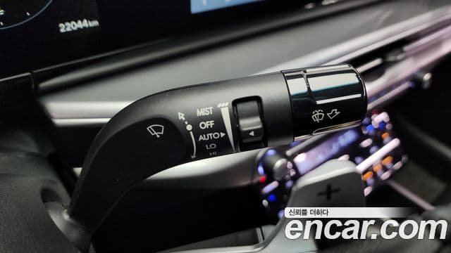 Hyundai Grandeur 2022 — Şəkil 17/20
