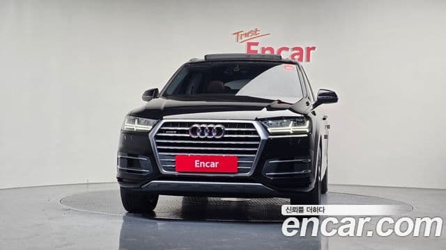 Audi Q7 2019 — Şəkil 2/20