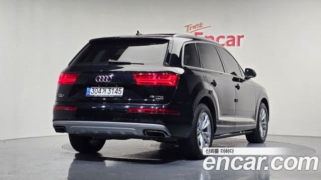Audi Q7 2019 — Şəkil 4/20