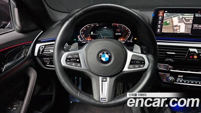 BMW 5 Series 2021 — Şəkil 13/20
