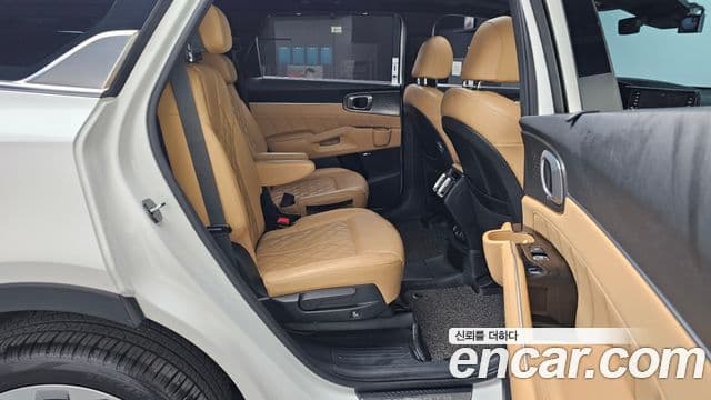 Kia Sorento 2020 — Фото 12/20