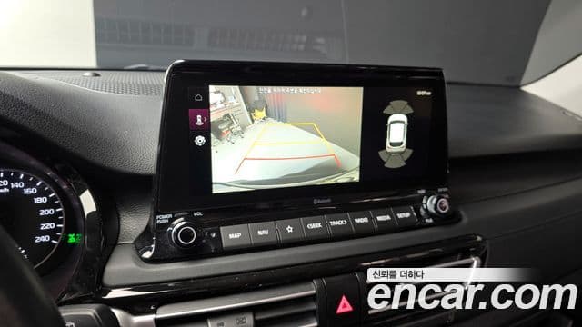 Kia Seltos 2021 — Şəkil 16/20