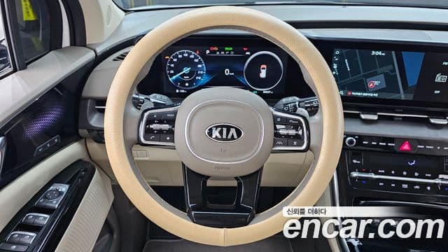 Kia Carnival 2021 — Şəkil 13/20