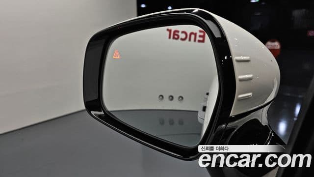 Kia Carnival 2021 — Şəkil 17/20