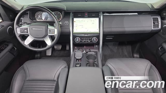 Land Rover Discovery 5 2022 — Фото 7/20