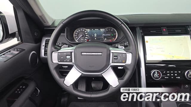 Land Rover Discovery 5 2022 — Фото 13/20
