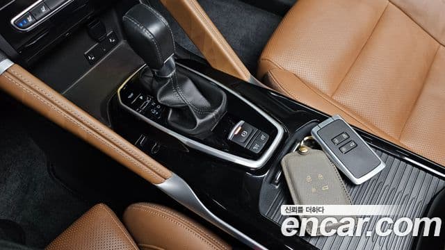 Renault Samsung QM6 2021 — ფოტო 9/20