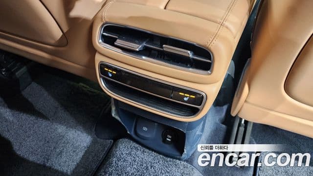 Genesis GV80 2022 — Şəkil 19/20