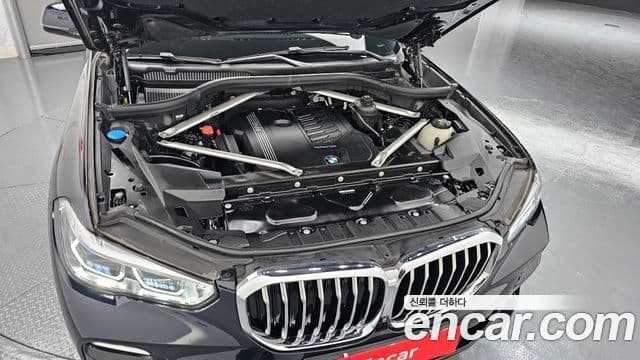 BMW X5 2021 — ფოტო 6/20