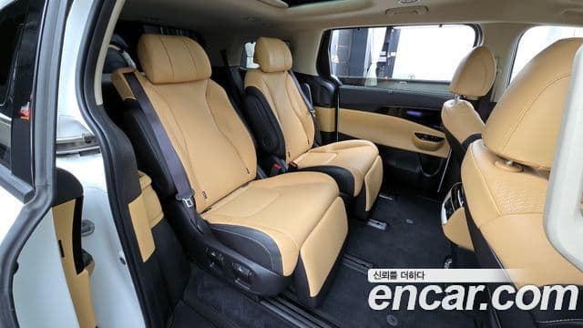 Kia Carnival 2022 — Photo 3/20