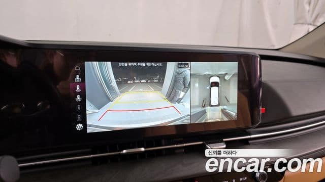 Kia Carnival 2022 — Photo 8/20