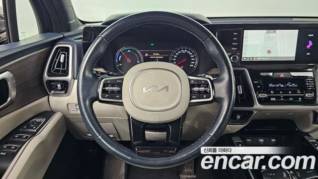 Kia Sorento 2022 — Фото 15/20