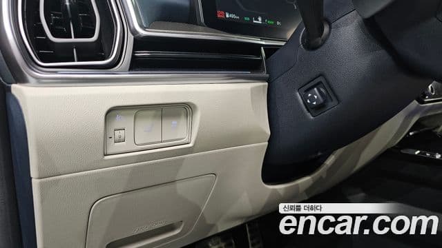 Kia Sorento 2023 — ფოტო 13/20