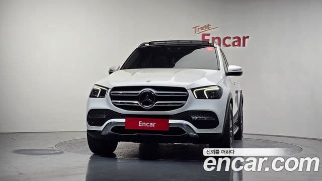 Mercedes-Benz GLE-Class 2022 — Şəkil 18/20