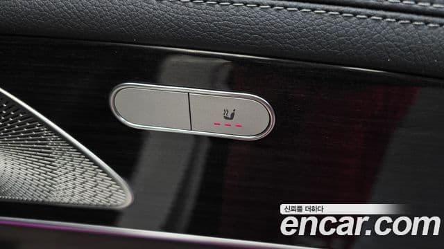 Mercedes-Benz GLE-Class 2022 — Şəkil 8/20