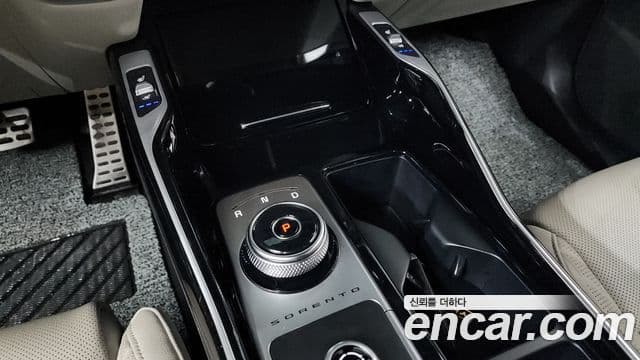 Kia Sorento 2021 — ფოტო 9/20