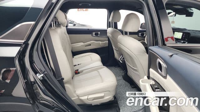Kia Sorento 2021 — ფოტო 12/20