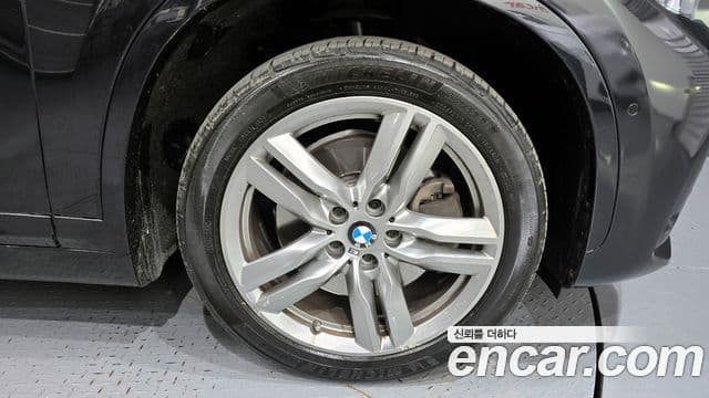 BMW X1 2021 — ფოტო 5/20